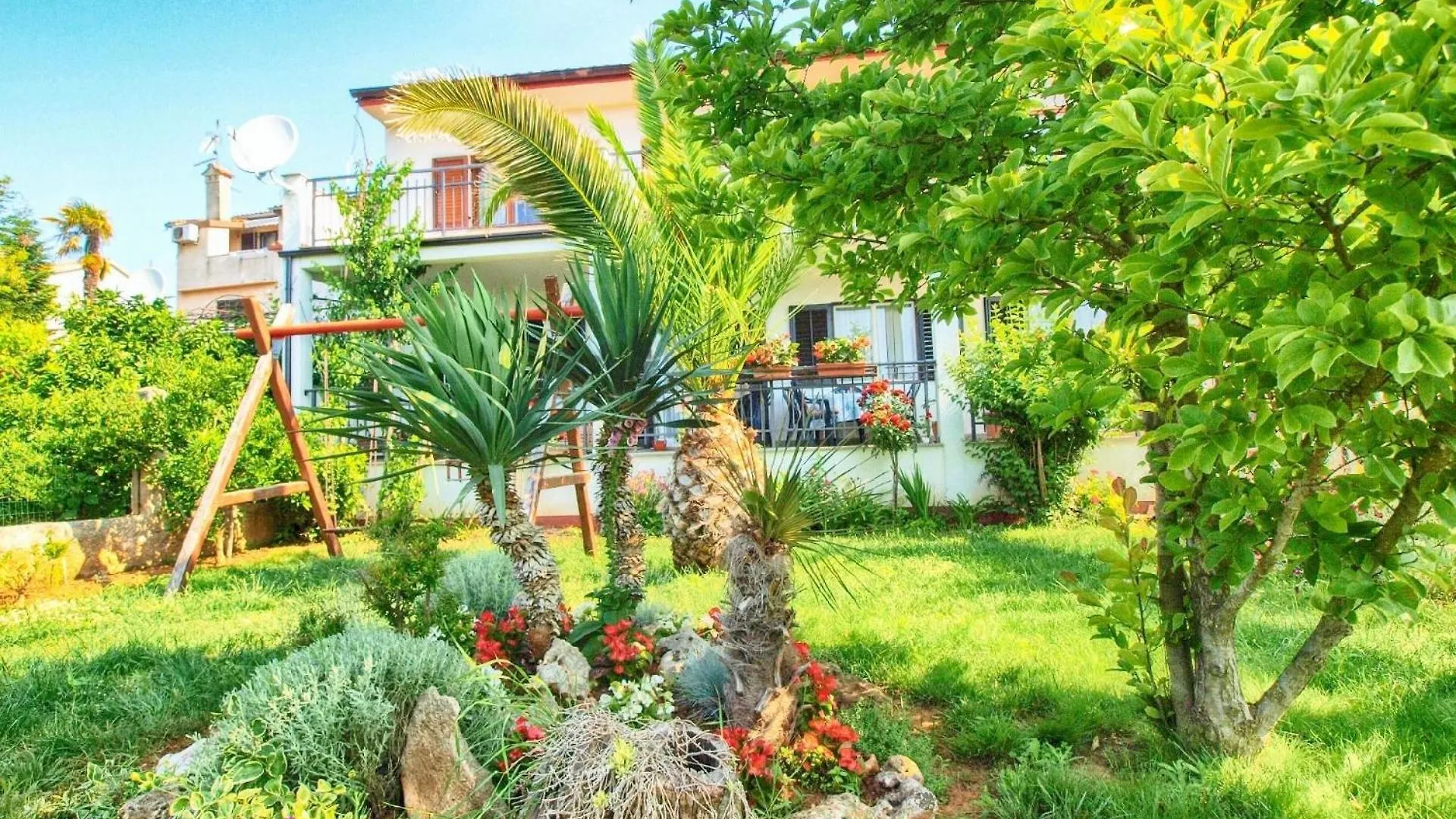 Apartment Ferienwohnung Fuer 3 Personen Ca 35 Qm In Banjole, Istrien Istrische Riviera - B60841 Croatia